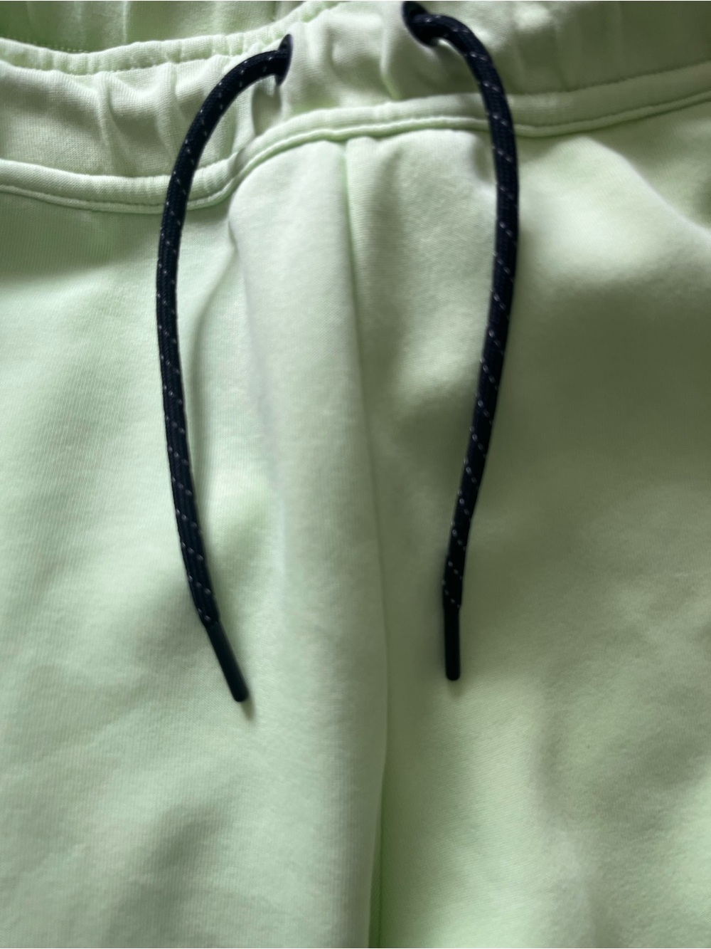 Nike Tech Fleece - Picture 5 of 6